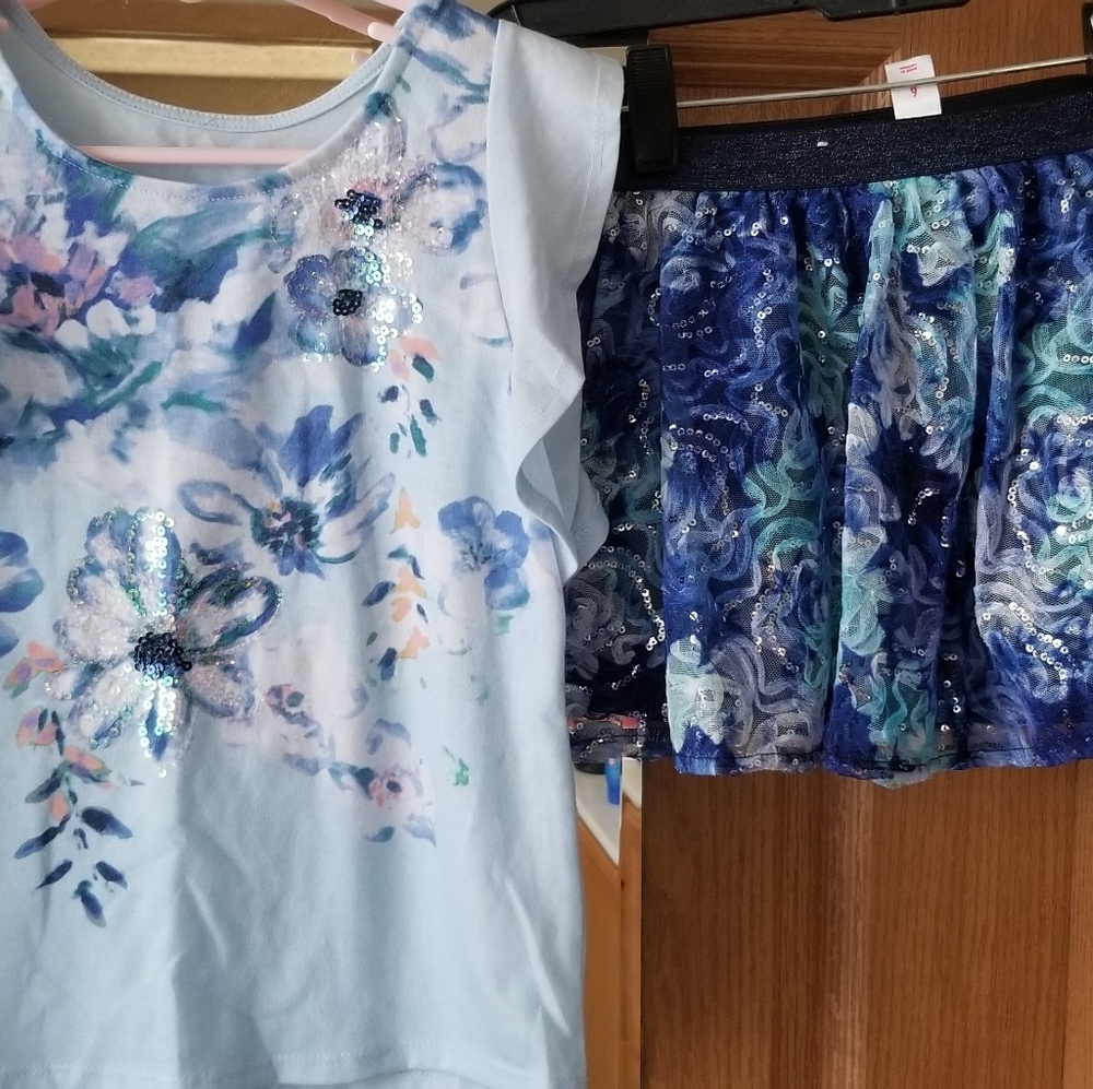 Justice skirt set, size 6
